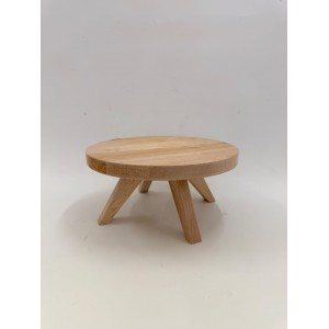 Pedestal de madera bajo